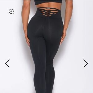Bombshell Rare Criss Cross FullLength High-waisted Black Athletic Leggings